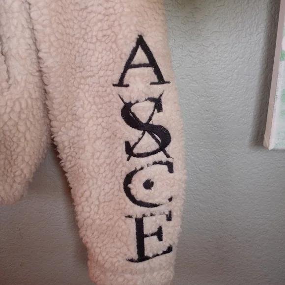 Neaux Wrld One Piece Compass Anime Fuzzy Zip Up Teddy Jacket Pop Art Casual Boho - Picture 3 of 8